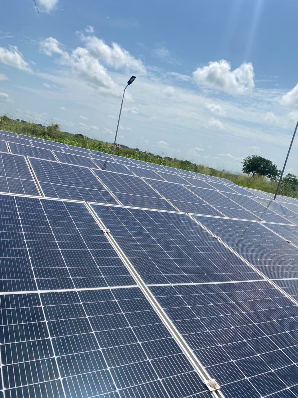 Solar pumping system
